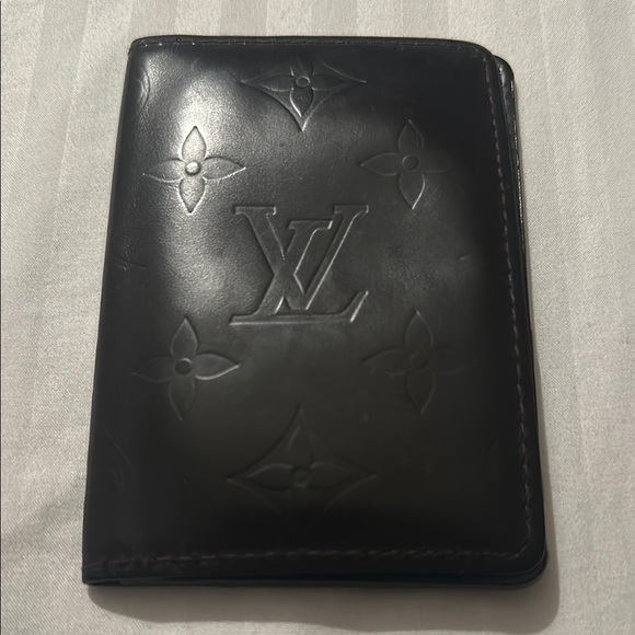 Louis Vuitton Card Holder - Picture 1 of 5